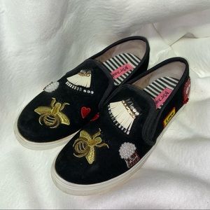 Betsey Johnson - Cooper Low Top Slip ons - Black, Gold, White & pink. Like New